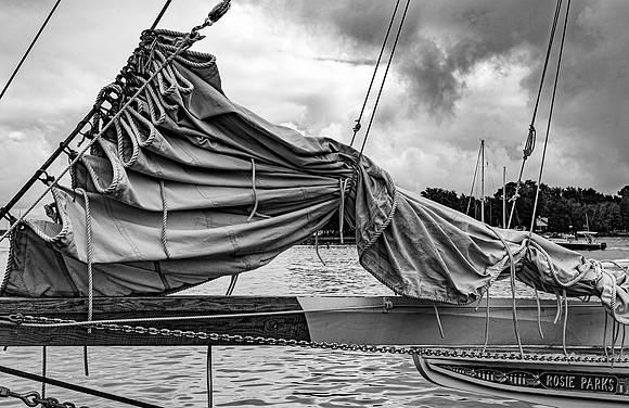 Storm_Coming_1440_.jpg